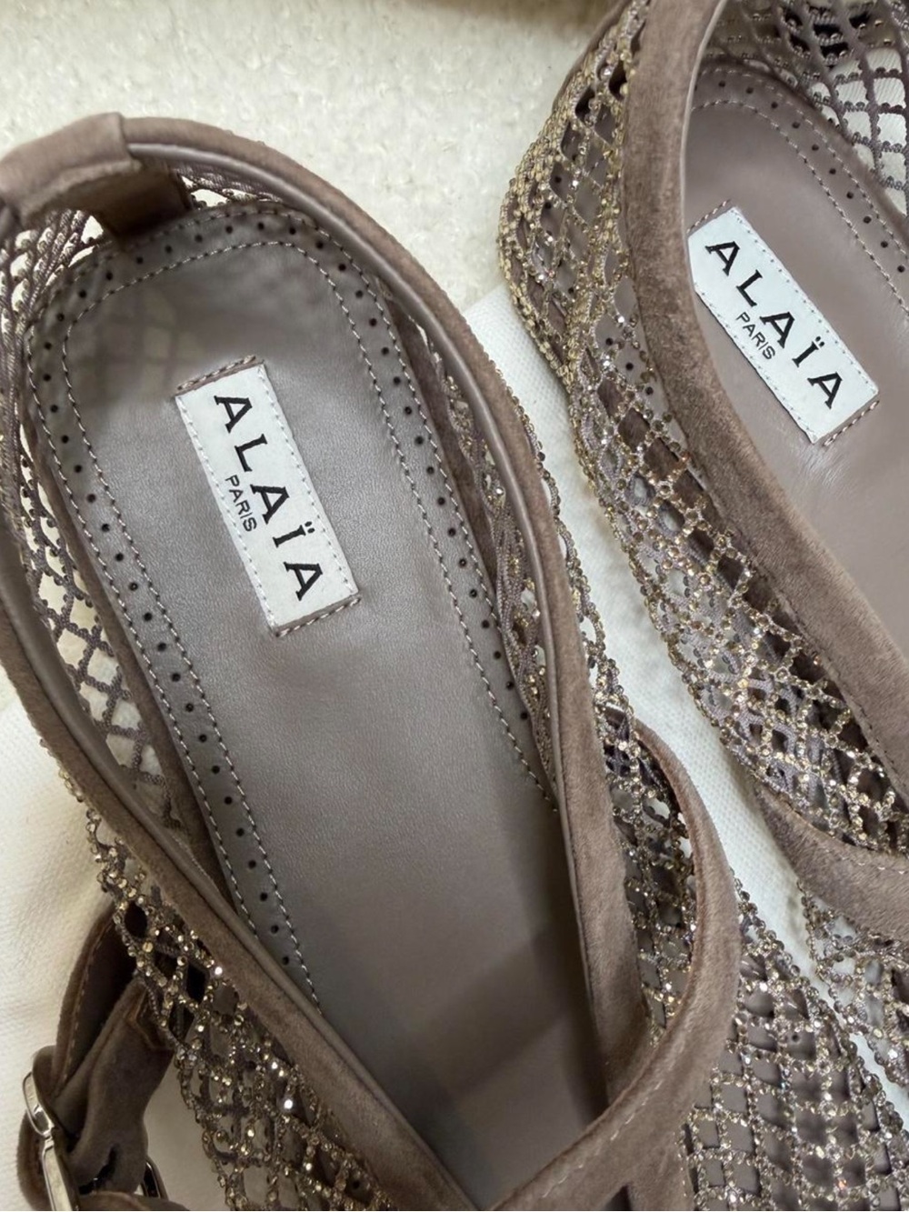 Alaïa Metallic Brown Mesh Mary Jane Flats - Picture 4 of 6